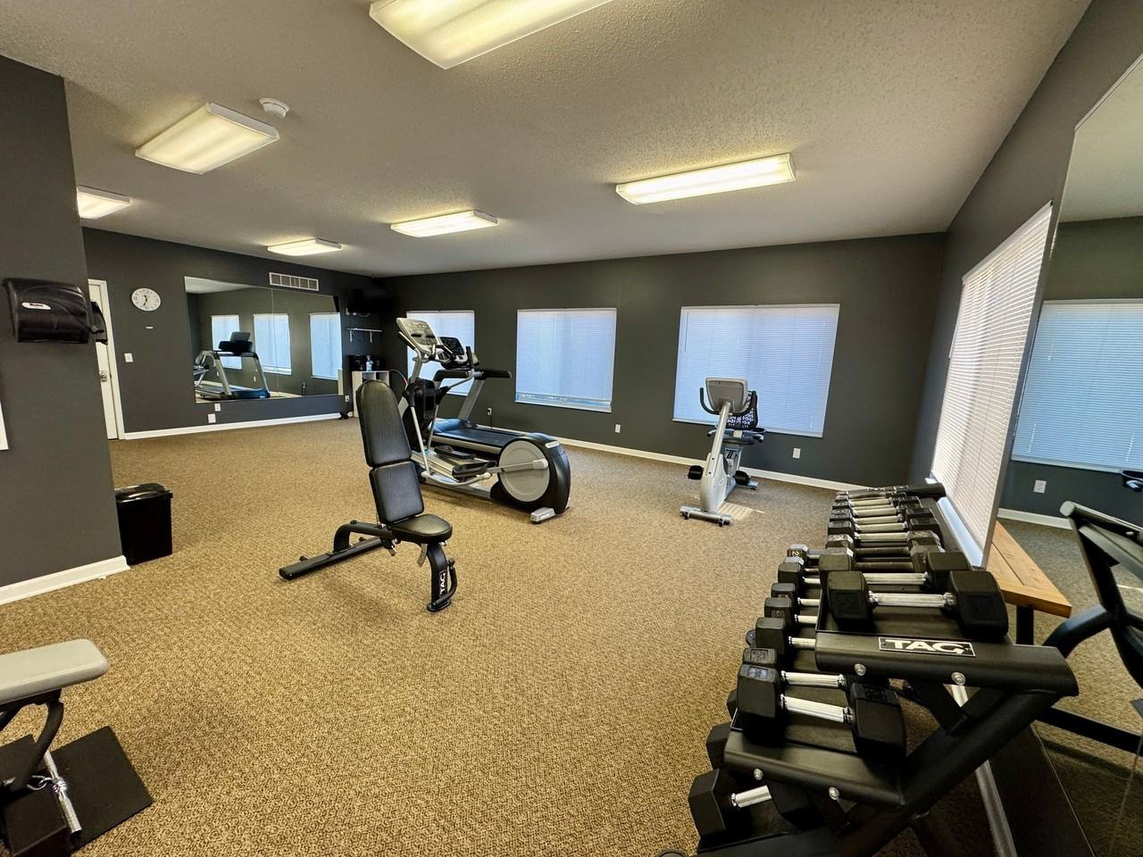 Lakeland Villa Apartments - Photo 6 of 38