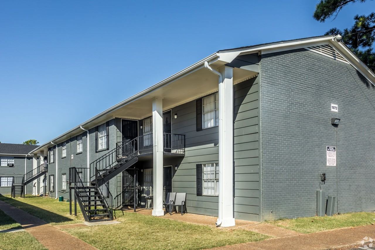 Graceland Pointe Apartments: Modern Style, Excellent Value in Memphis - Photo 4 of 40