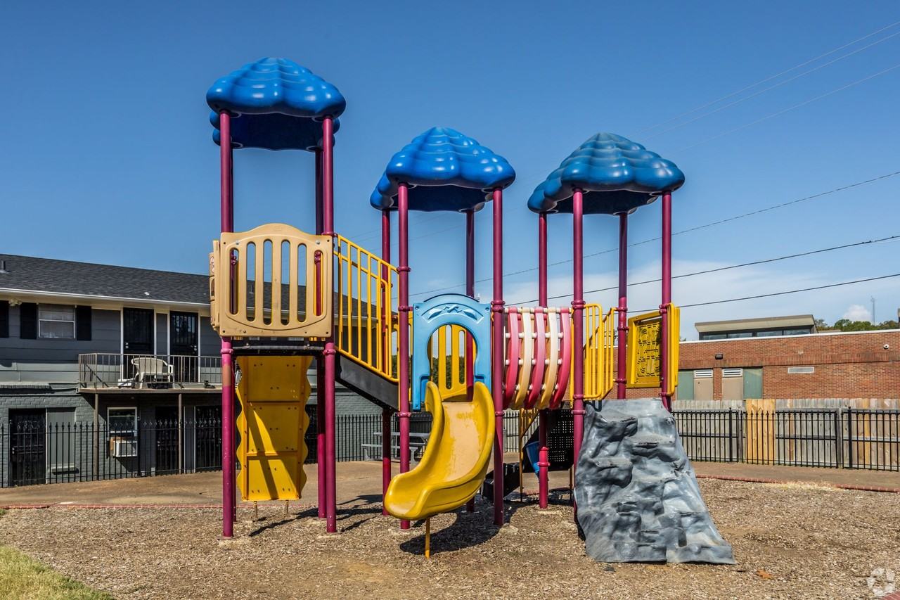 Graceland Pointe Apartments: Modern Style, Excellent Value in Memphis - Photo 6 of 40