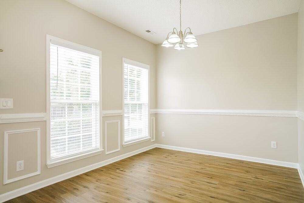 844 Stackhurst Way - Photo 7 of 17