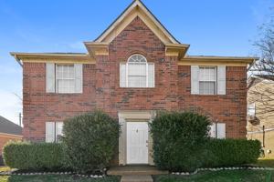 featured image of 8737 Clear Sky Path