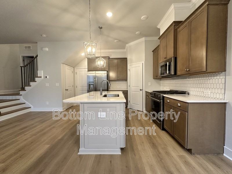 5915 Ardrey Kell Rd - Photo 6 of 21