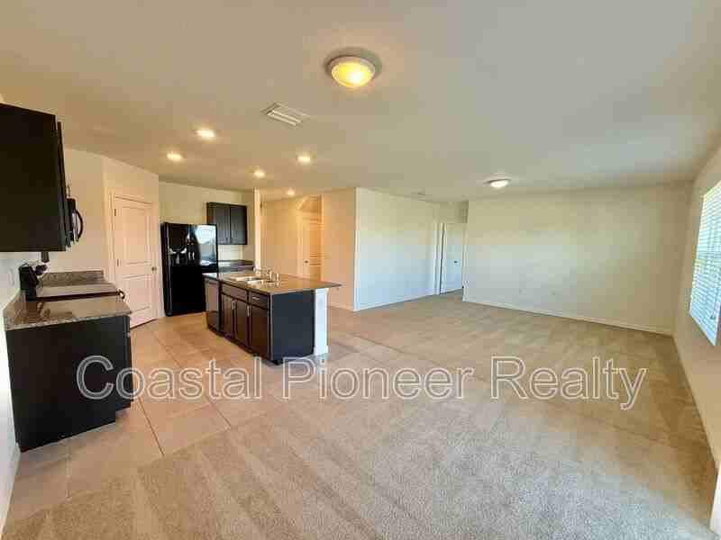 31000 Summer Sun Loop - Photo 4 of 32