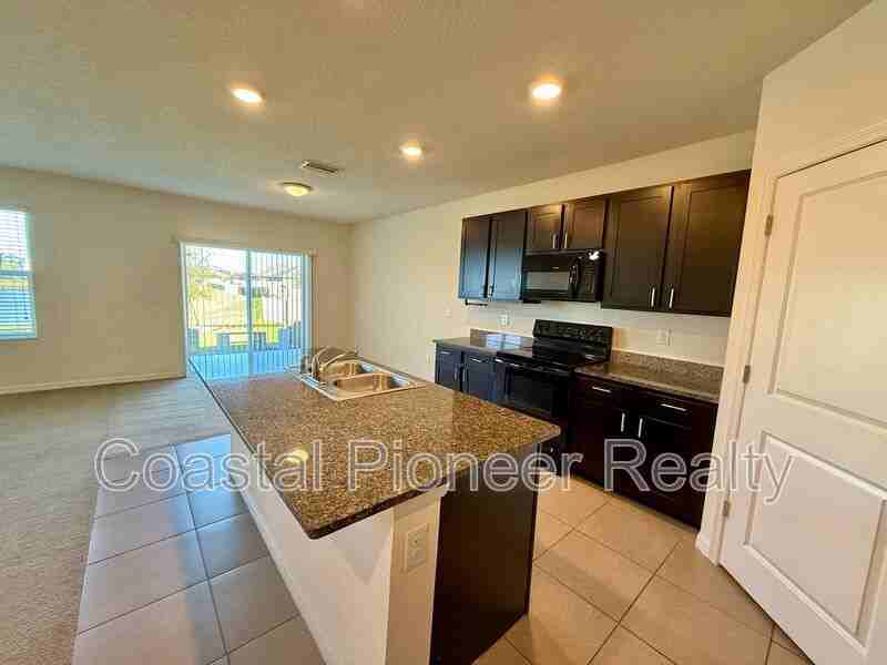 31000 Summer Sun Loop - Photo 6 of 32