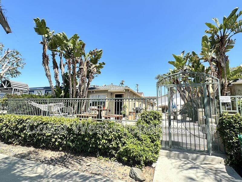 1570 Reed Ave - Photo 2 of 18