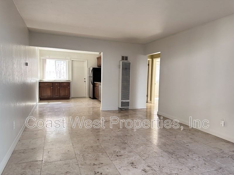 4859 Narragansett Ave - Photo 2 of 14