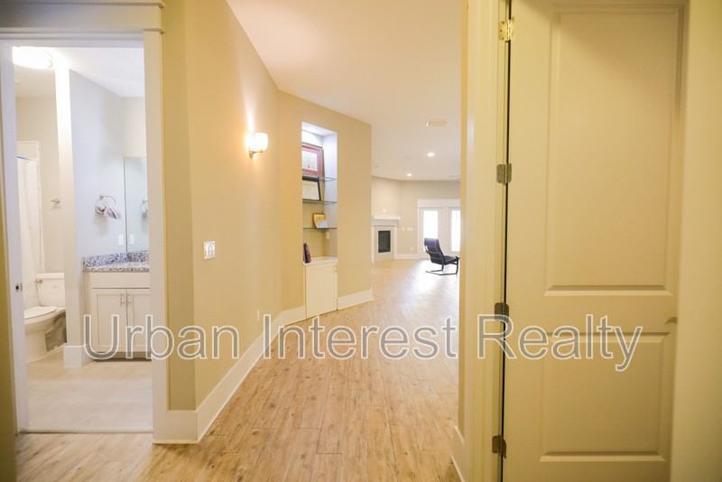 4236 Jade Loop - Photo 2 of 19