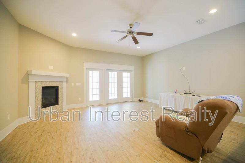 4236 Jade Loop - Photo 3 of 19