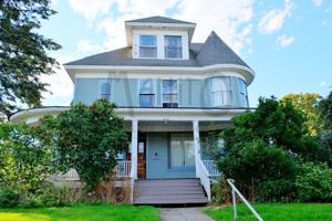 featured image of 1721 W Riverside Ave