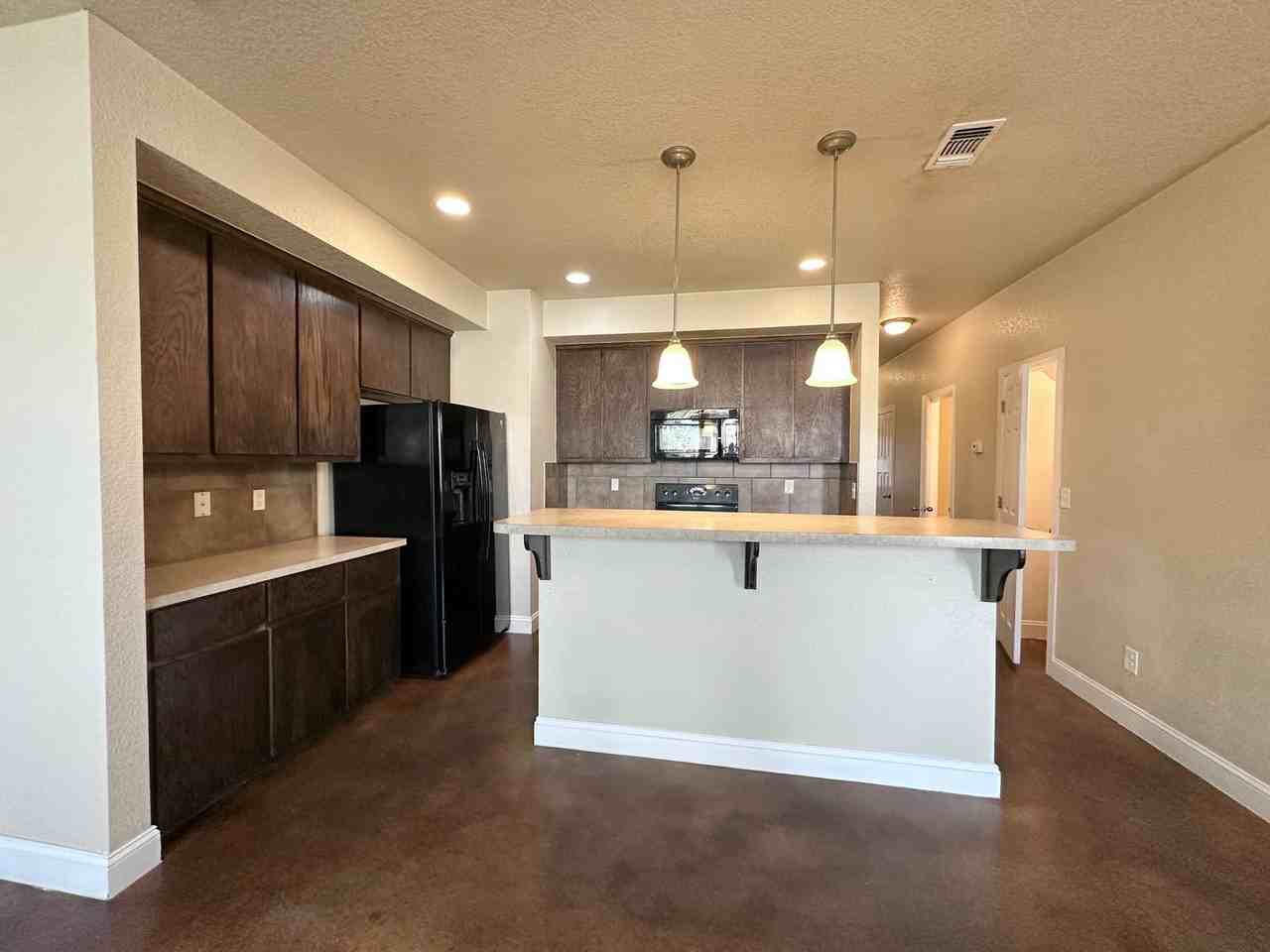 2328 Verna Lee Blvd - Photo 6 of 29