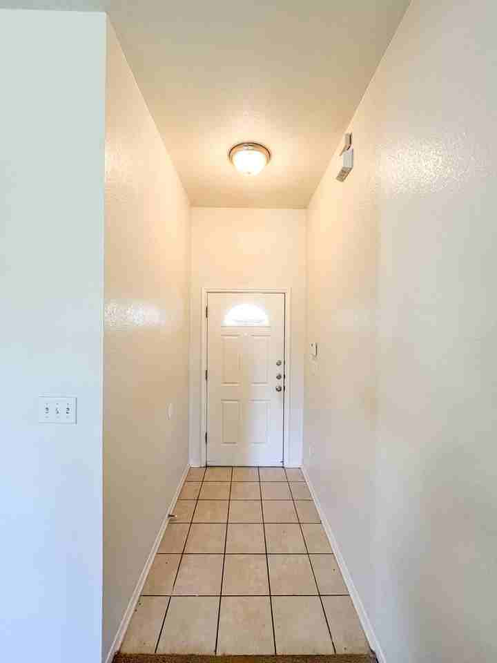 2503 Jasmine Ln - Photo 2 of 30