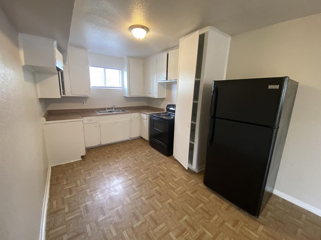 Royal Palms (5610) - Photo 5 of 50