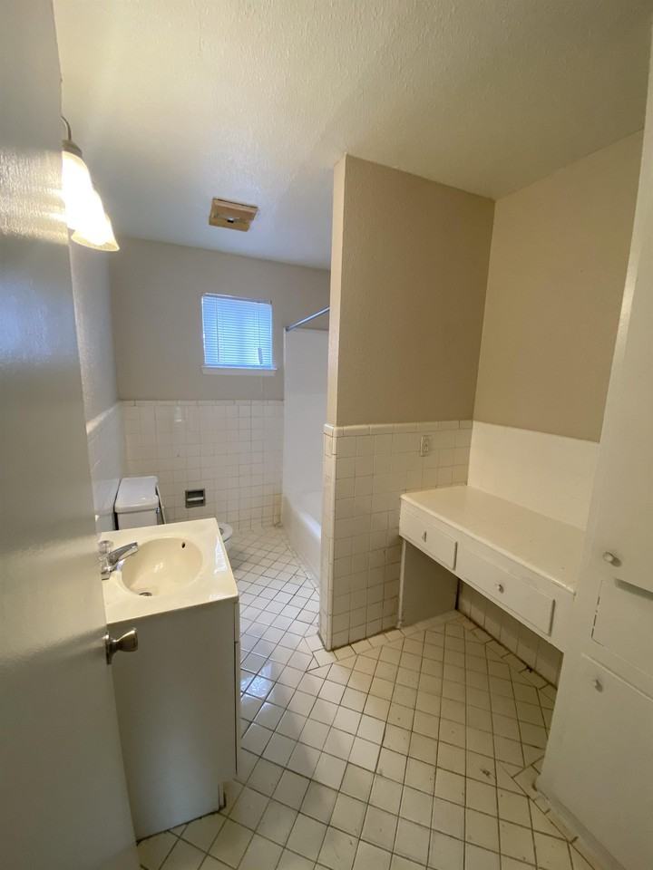 Royal Palms (5610) - Photo 6 of 50