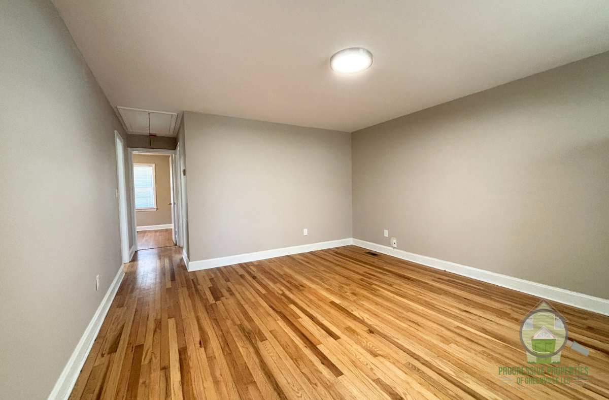 115 White Oak Drive - Photo 3 of 13