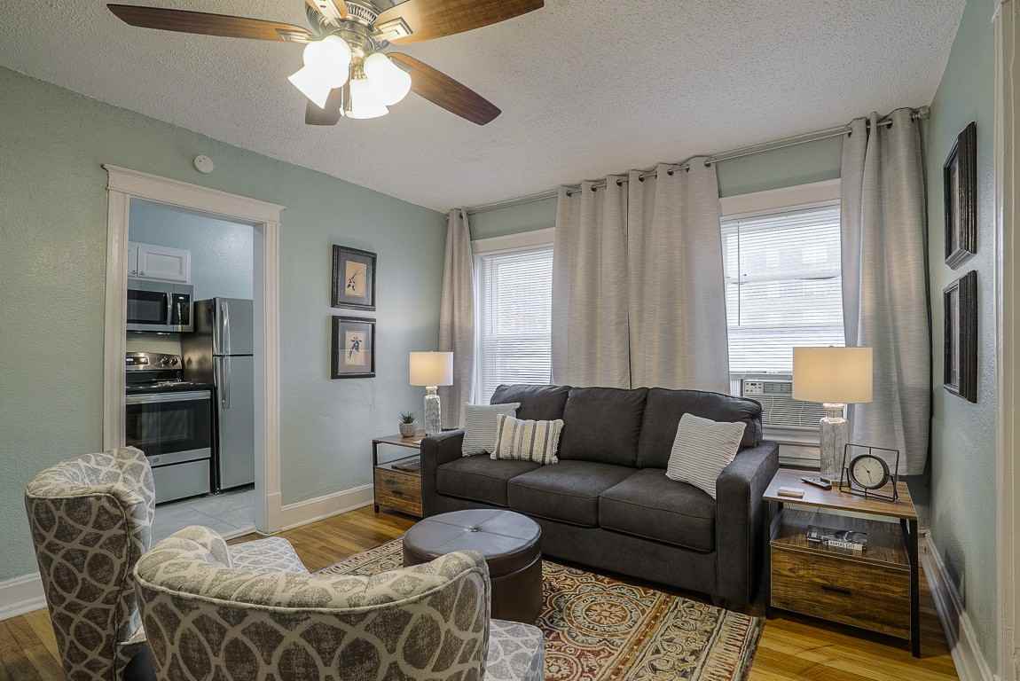 3721 Broadway - Photo 2 of 19