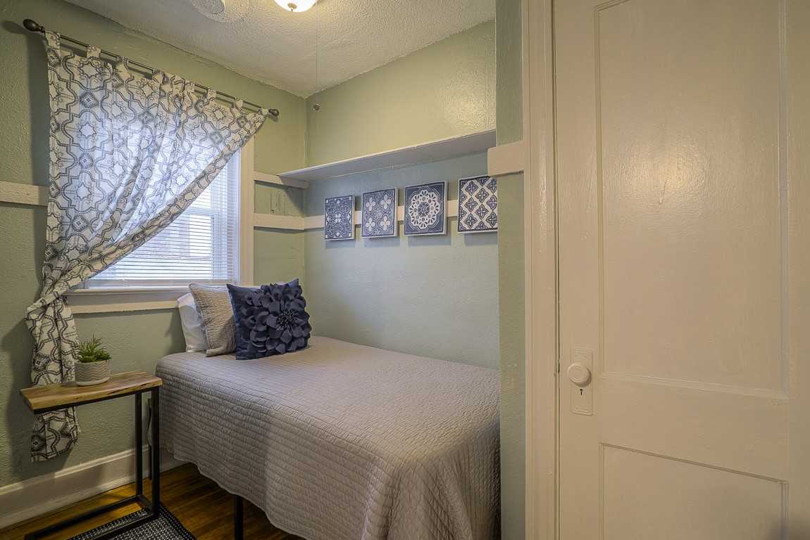 3721 Broadway - Photo 6 of 19
