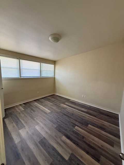 3348 Troy Avenue Northwest - Photo 3 of 5