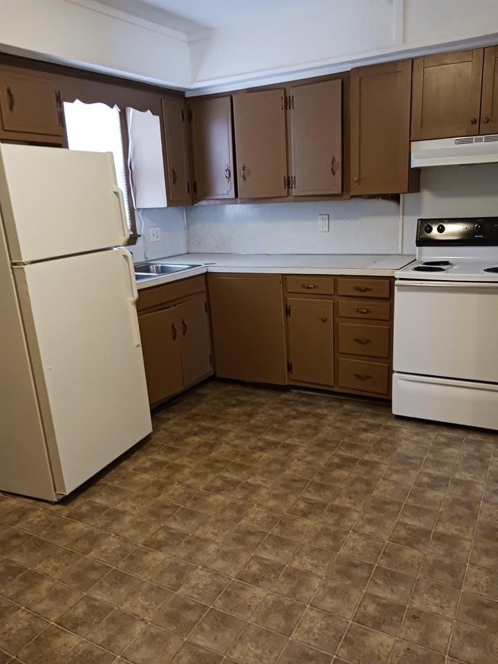 2950 West Main Street - Photo 5 of 8