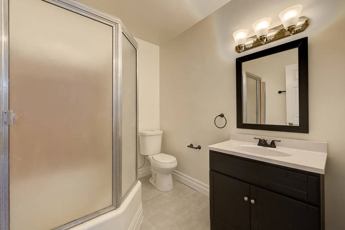3018 Stocker Street - Photo 5 of 14