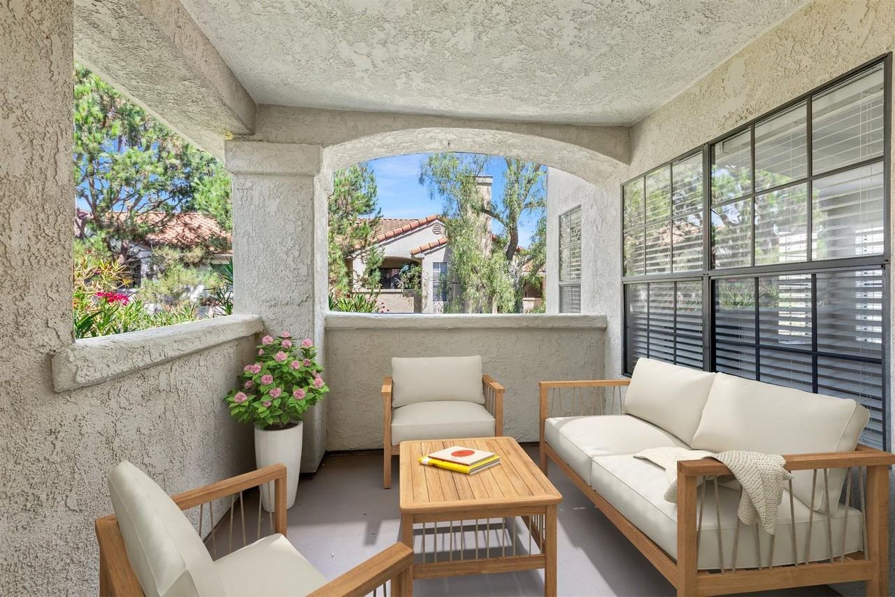 30001 Golden Lantern #183 - Photo 5 of 23