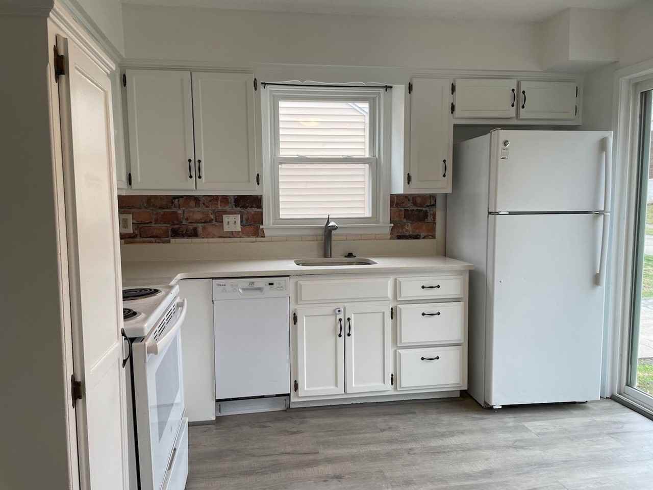 12901 West 61st Terrace - Photo 6 of 23