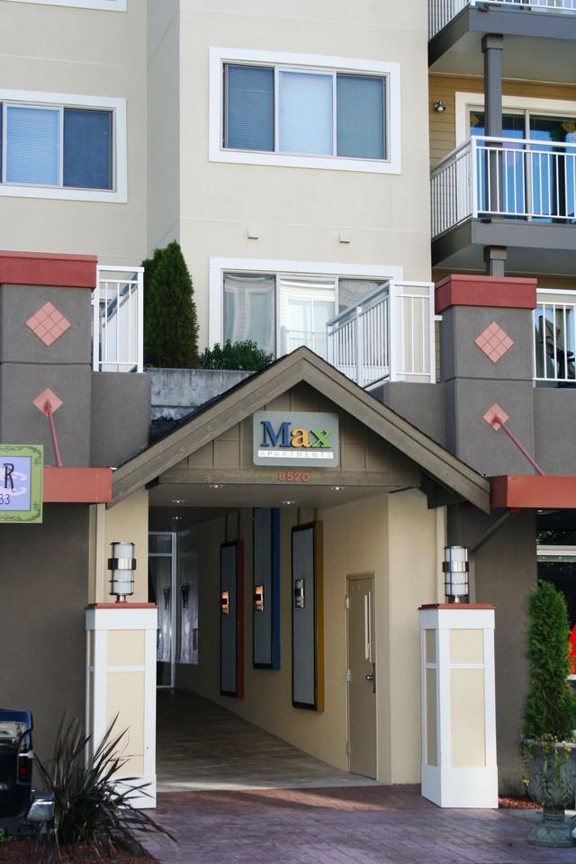 The Max Apartments - Photo 7 of 20