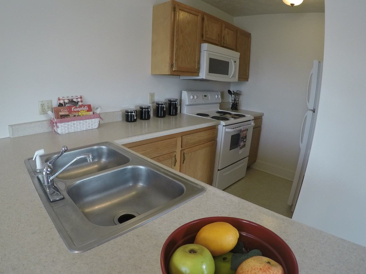 220 S 6th St (Maison de Ville) - Photo 5 of 16