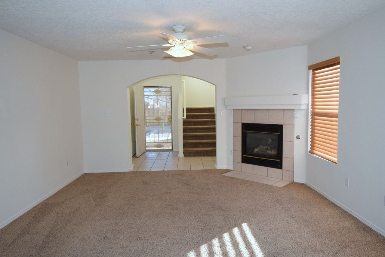 10901 Stonebrook Pl Nw - Photo 2 of 22