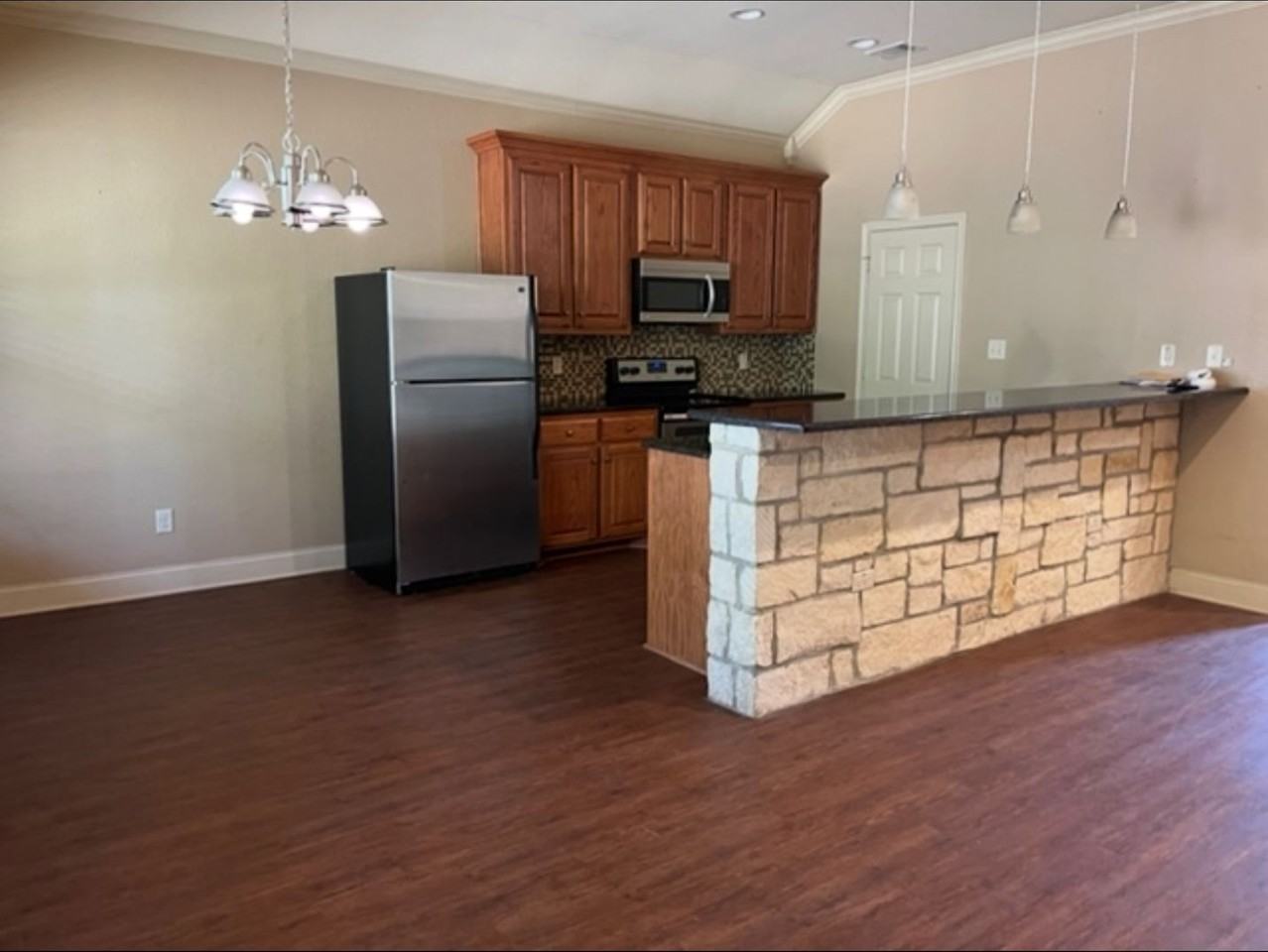 2005 S 16th St - Photo 5 of 11