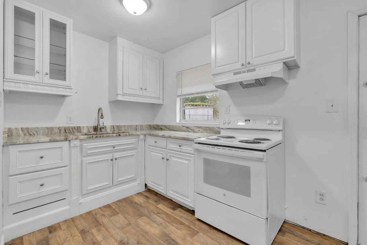 3021 S Meridian St - Photo 7 of 18