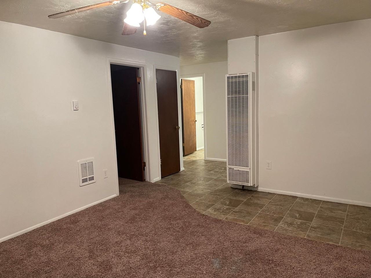 1923 W 2870 S - Photo 5 of 23