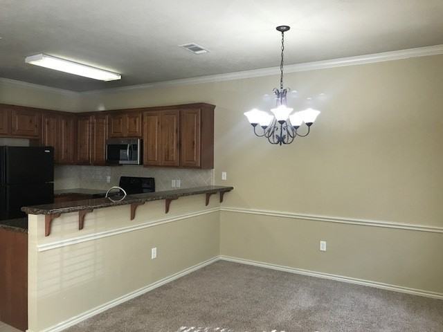 424 Forest Dr - Photo 4 of 18