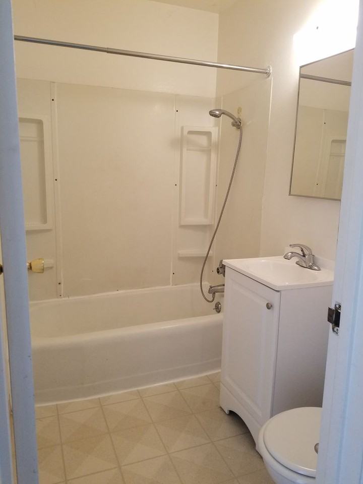 1486 Oceanaire Dr - Photo 6 of 6