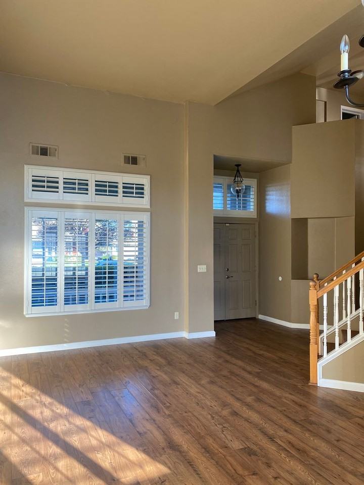 4200 Wild Ivy Ln - Photo 2 of 30