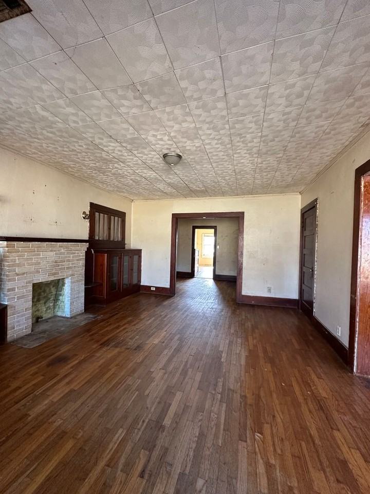 522 S 6th St - Photo 2 of 13