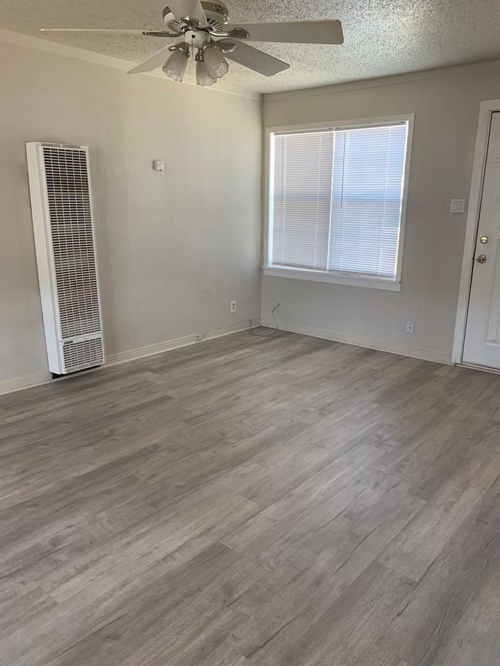 1812 W 17th Ln - Photo 5 of 7