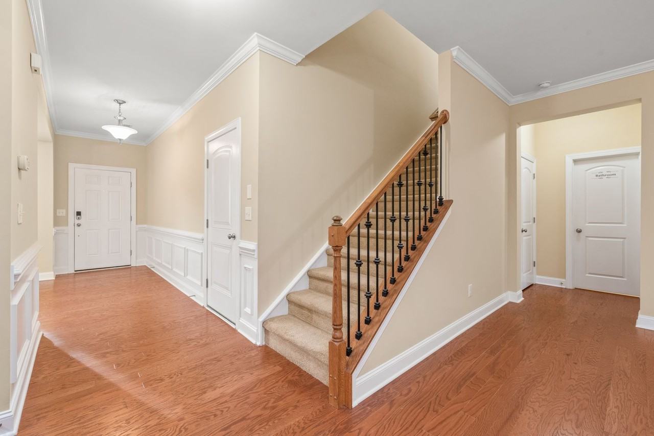 5123 Poplar Knoll Dr - Photo 5 of 36