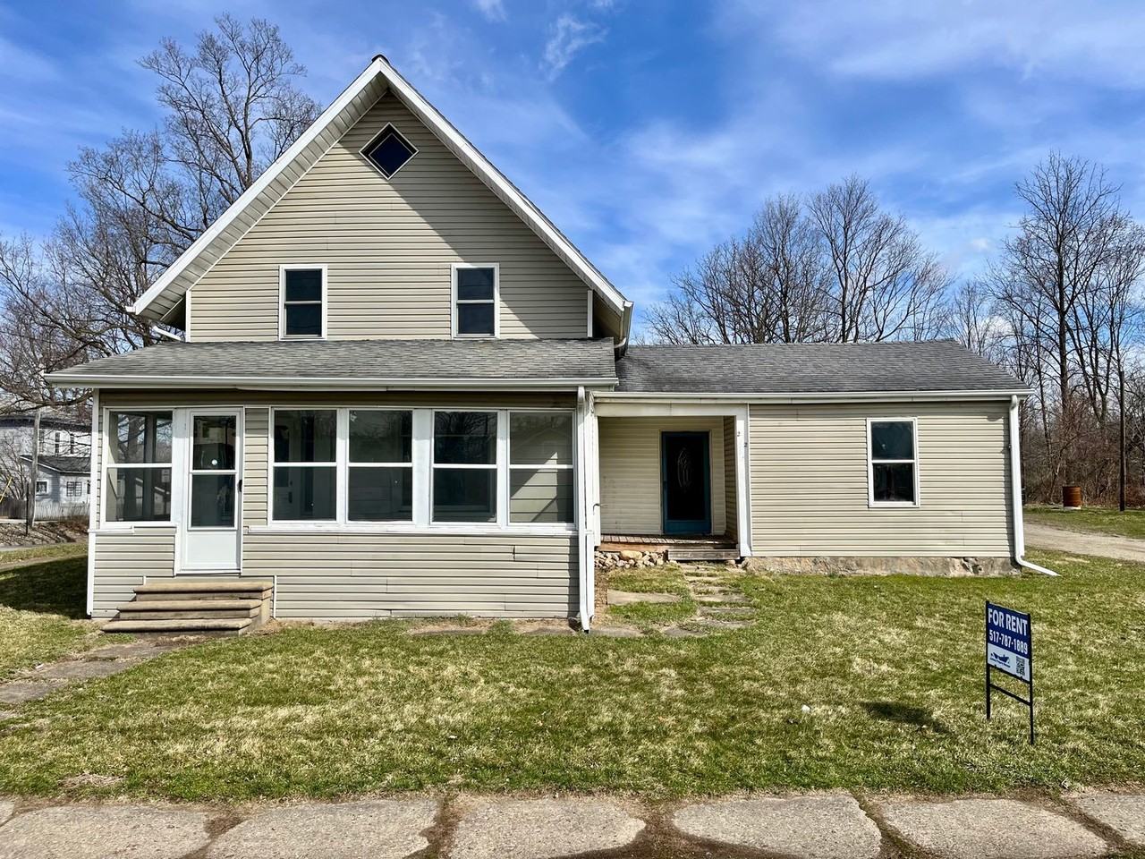 202 E Leigh St - Photo 2 of 16