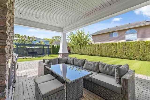 9280 Boyd Court - Photo 3 of 10