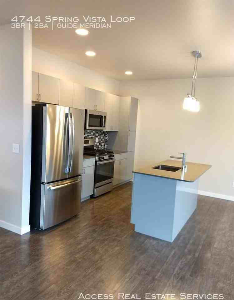 4744 Spring Vista Loop - Photo 2 of 11