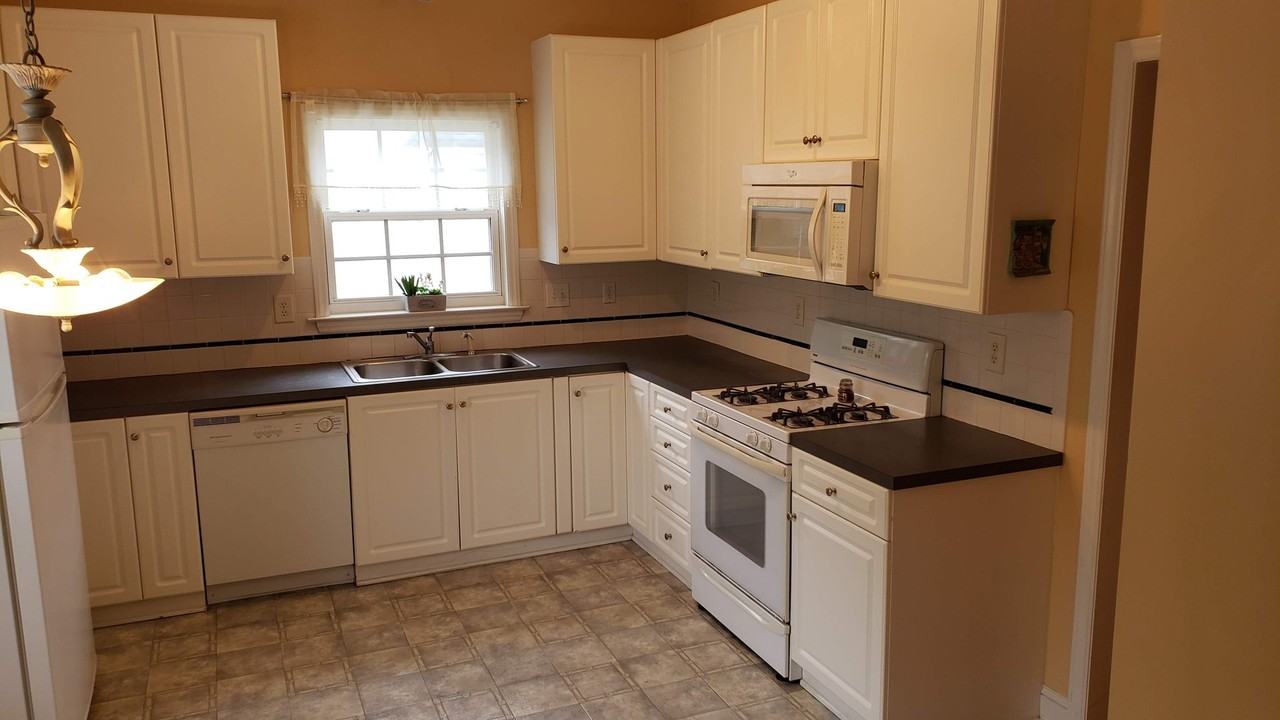 4549 Stimpson Ridge Dr - Photo 3 of 24