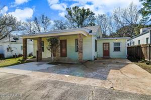 featured image of 757 Saint Thomas St