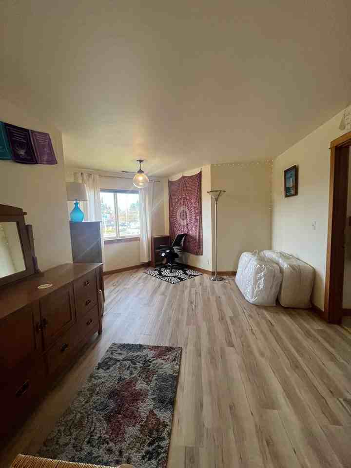 6A Hayden Bridge Way - Photo 7 of 17