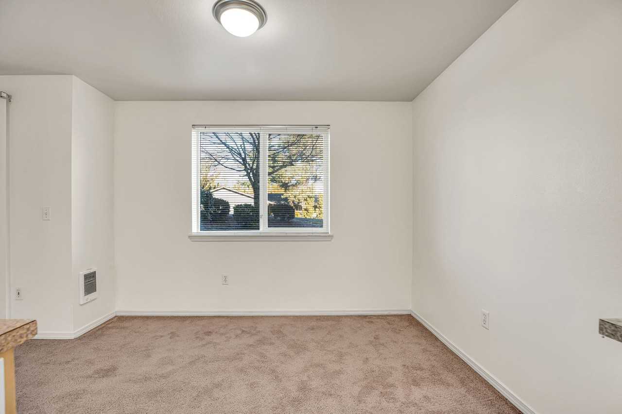 #271 CHELSEA COURT APTS - Photo 4 of 50