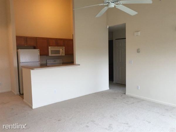 Townsend on the Park - Photo 2 of 17