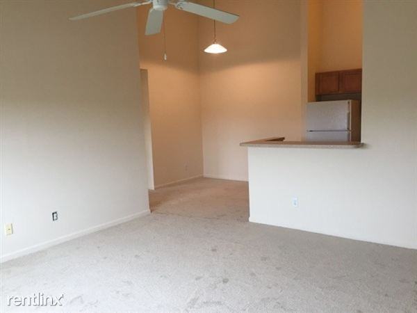 Townsend on the Park - Photo 3 of 17