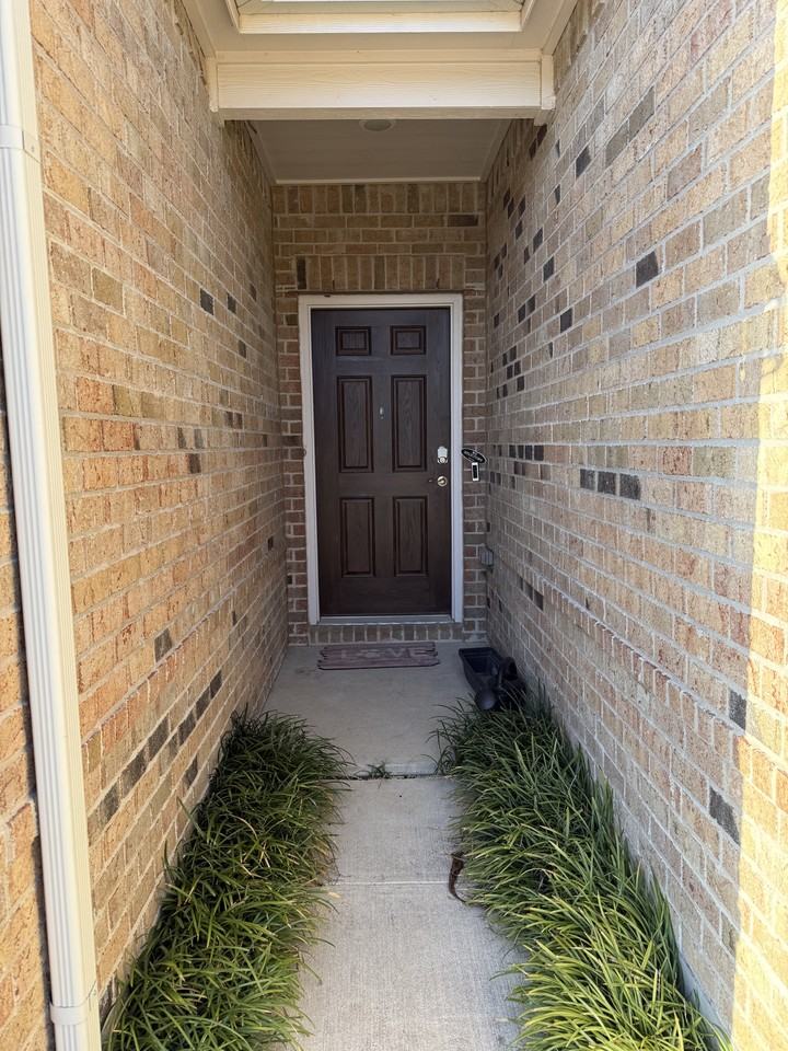 5612 Apple Grove Way #NA - Photo 2 of 20