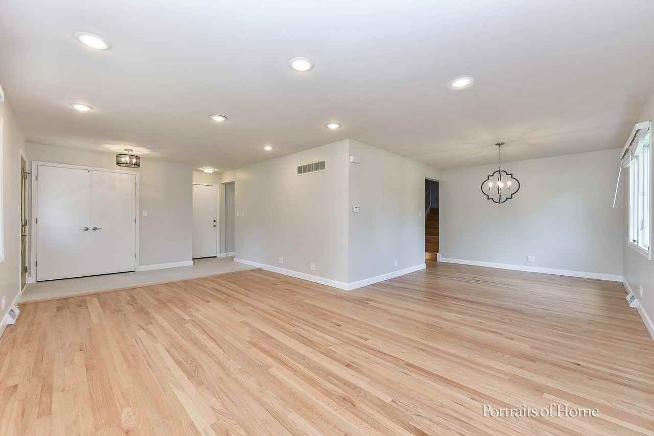 5S480 Campbell Dr #NA - Photo 3 of 24