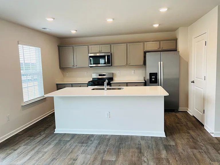 342 Tulip Tree St #NA - Photo 2 of 19