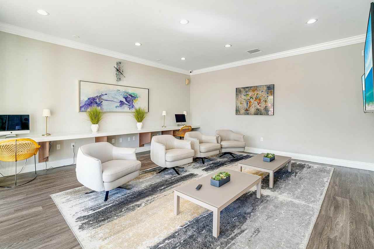 Advenir at Aventine - Photo 4 of 31